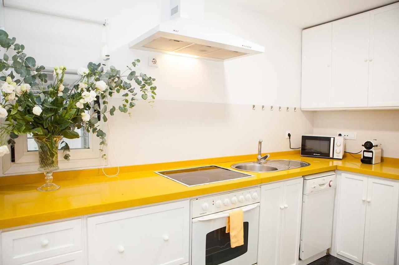 Charming Apartment With Pool And Garage 塞维利亚 外观 照片