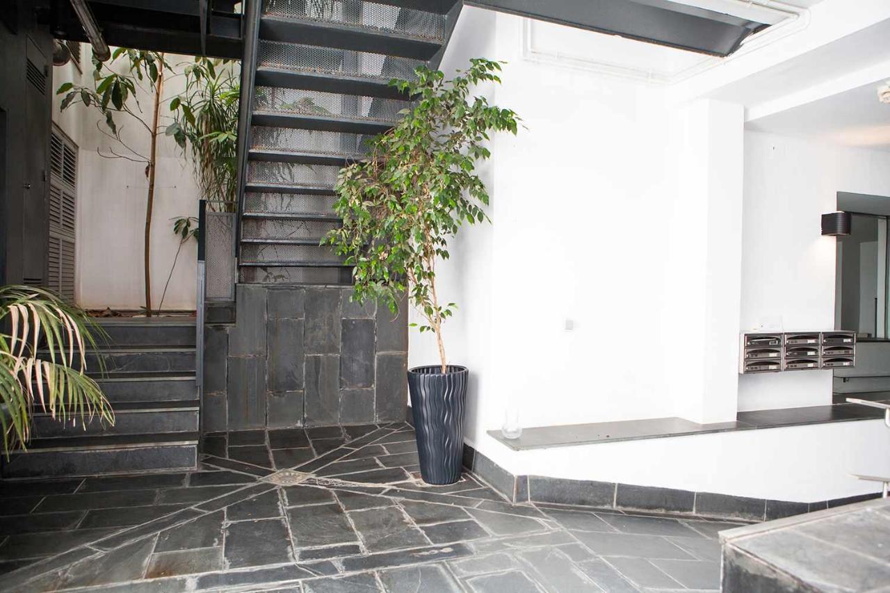 Charming Apartment With Pool And Garage 塞维利亚 外观 照片